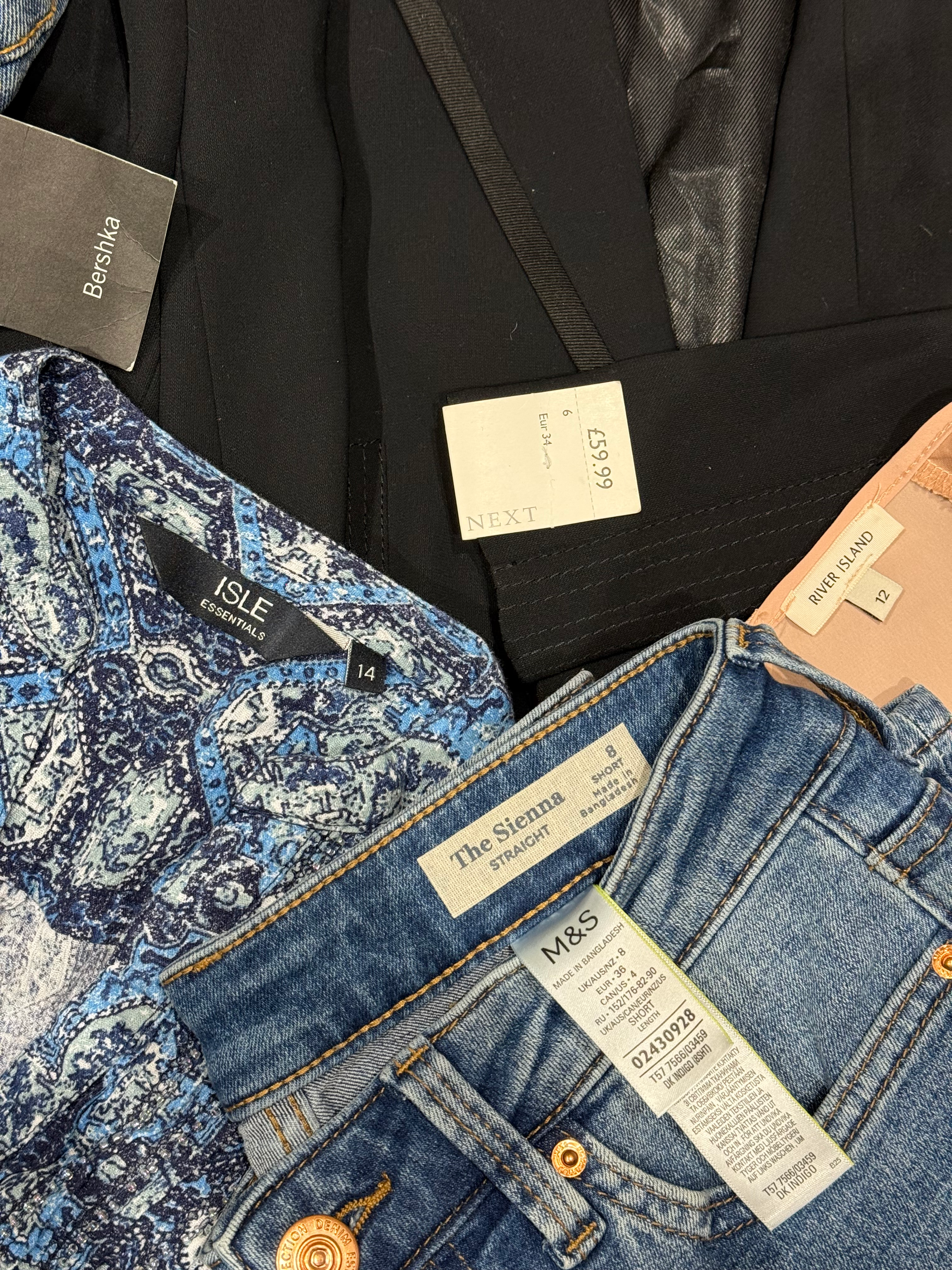 Women's A1 High Street Clothing Wholesale Bundle - Grade A - 15kg - £5 per kg