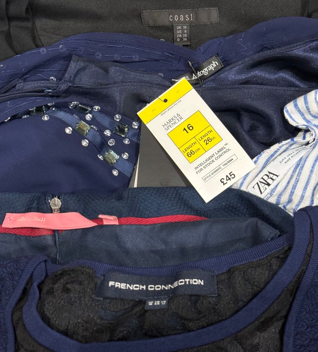 Women's Dresses High Street Clothing Wholesale Bundle - Approximately 30 Items - Grade A - 10kg - £6 per kg